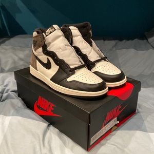 Jordan 1 Mocha (u…a)